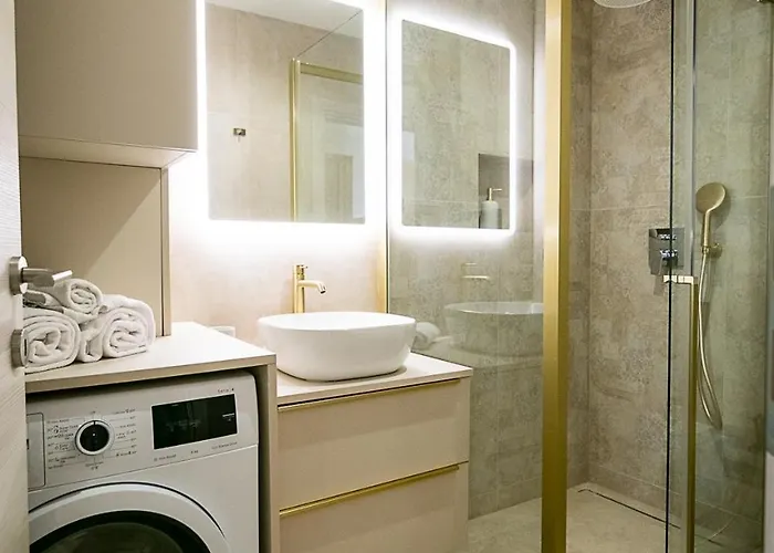 Adria شقة *