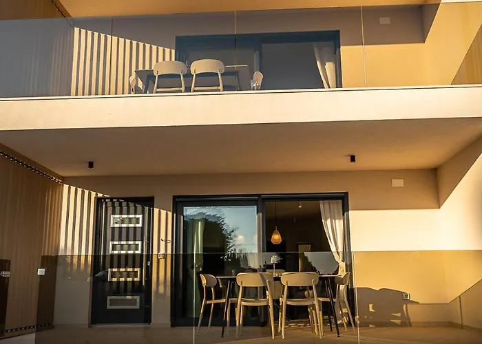 Adria * Novigrad Istria